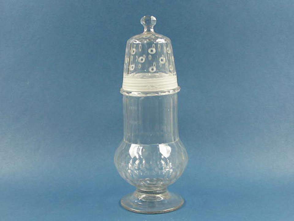 Glas, Glasgefäss, Deckelpokal