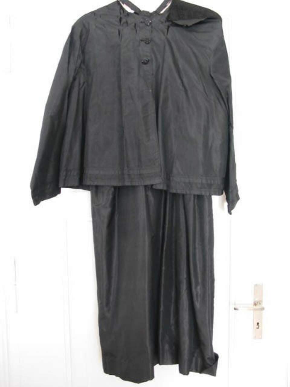 Damenkleid