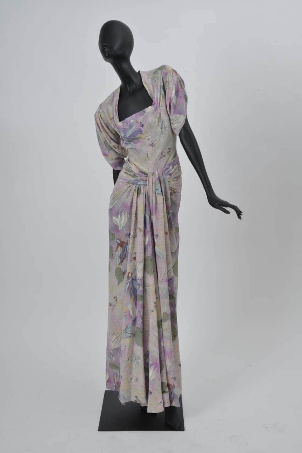 Damenkleid, Abendkleid mit Unterrock, Modellkleid