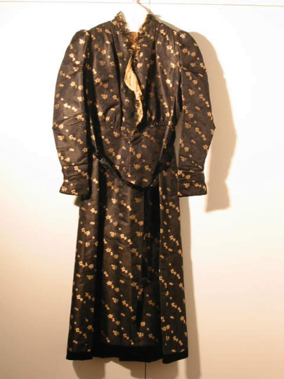 Damenkleid