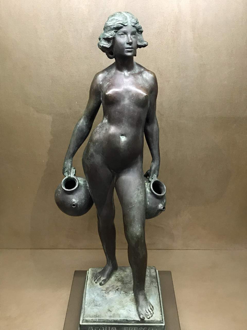 Statue "Wasserträgerin", 1899