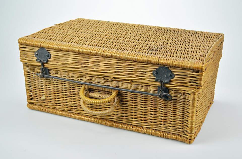 Picknickkorb oder –koffer, um 1920