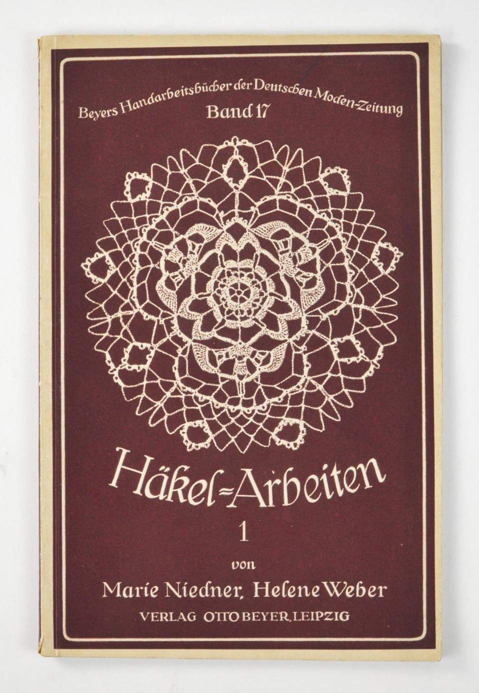 Handarbeitsbuch zum Häkeln