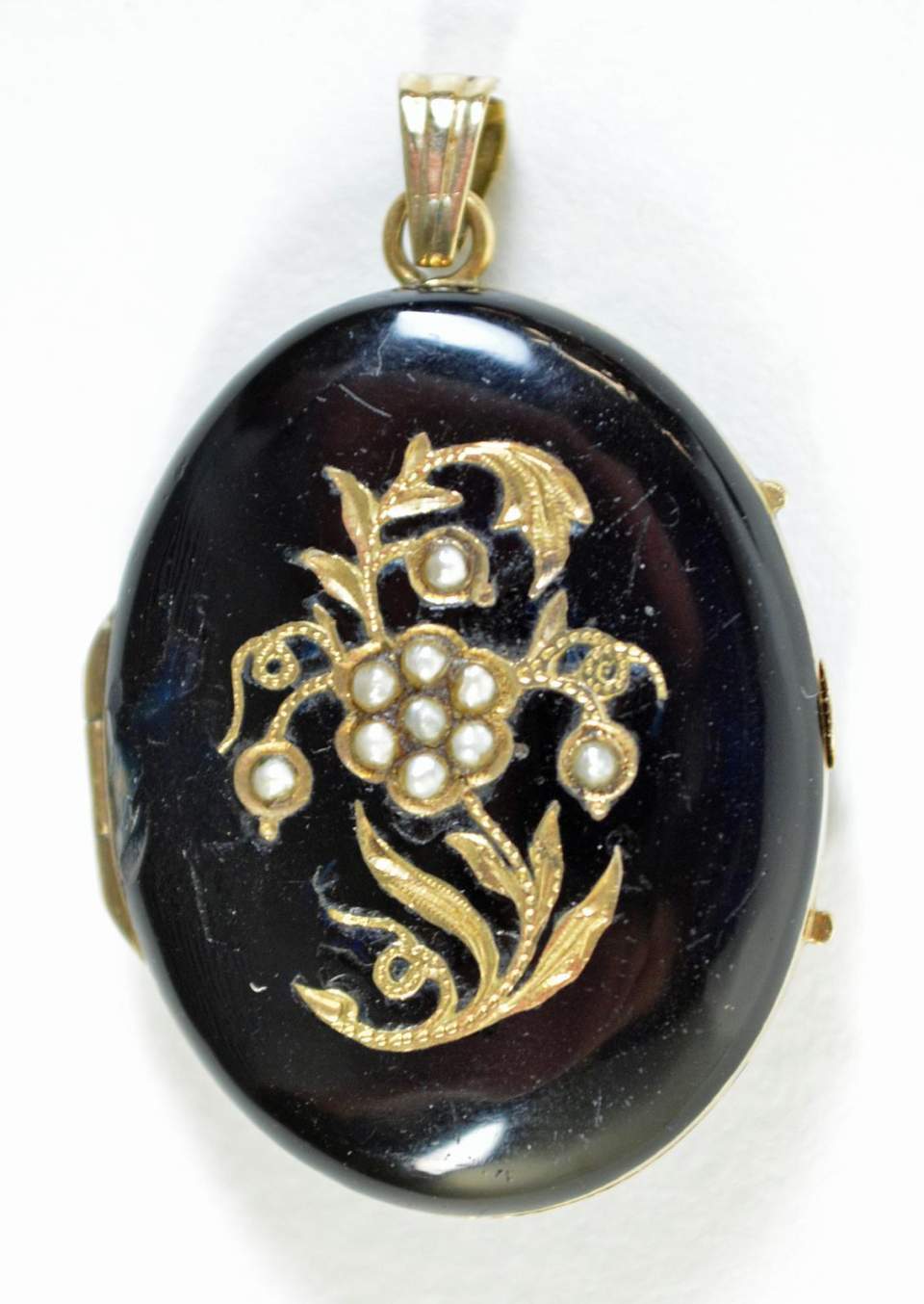 Medaillon-Anhänger, Trauerschmuck, Haararbeit
