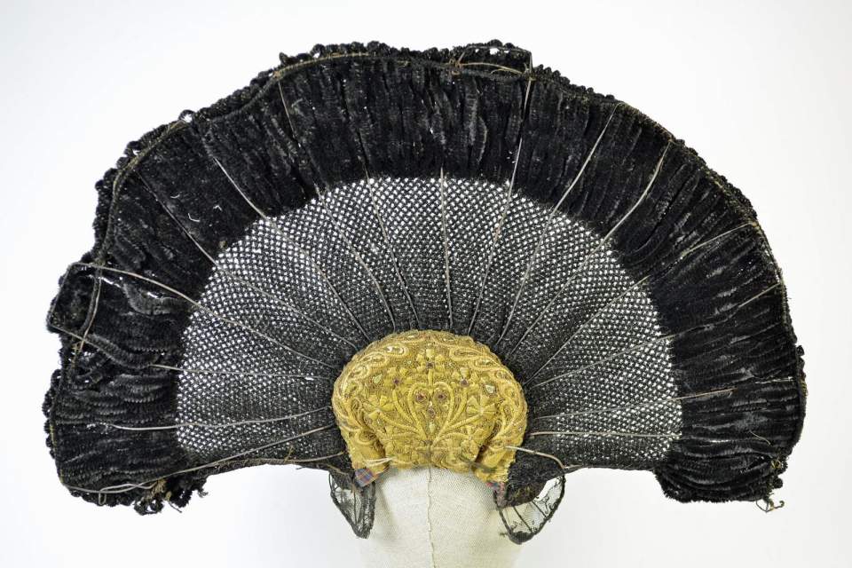 Radhaube, Trachtenhaube aus dem St.Galler Fürstenland