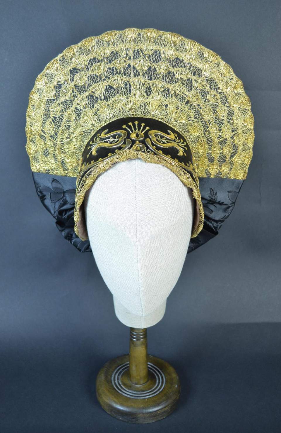 Rorschacher Radhaube, Trachtenhaube