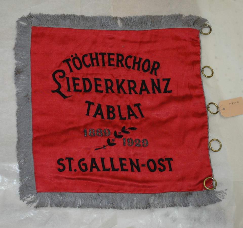 Vereinsfahne "Töchterchor Liederkranz Tablat"
