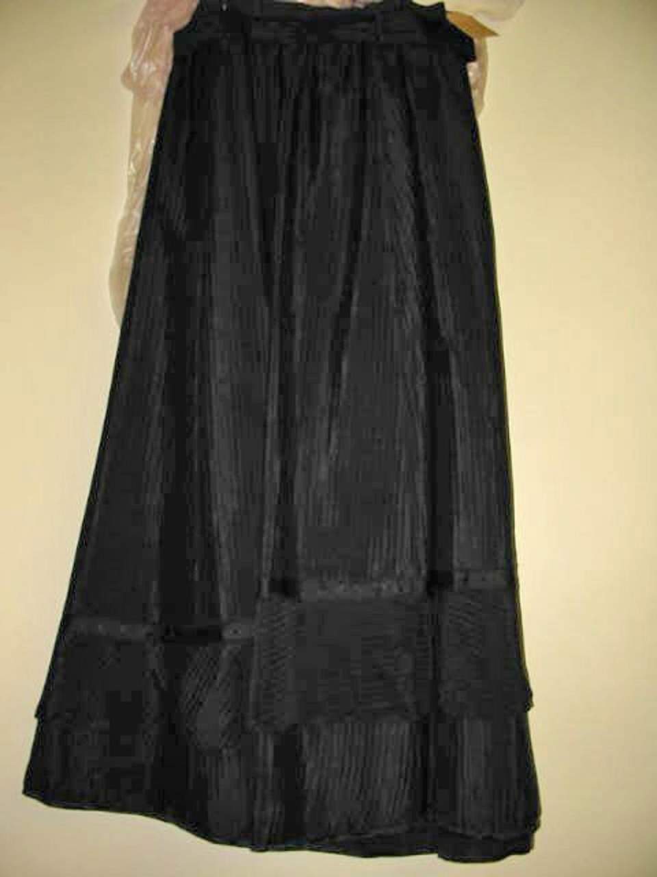 Damenkleid
