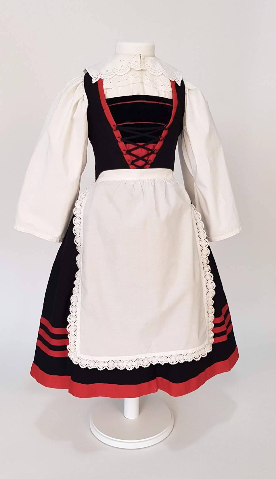Kindertracht, Fantasietracht evtl. fürs Zürcher Sechseläuten, Kinderkleid