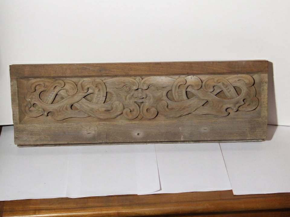 Baubestandteil mit Relief