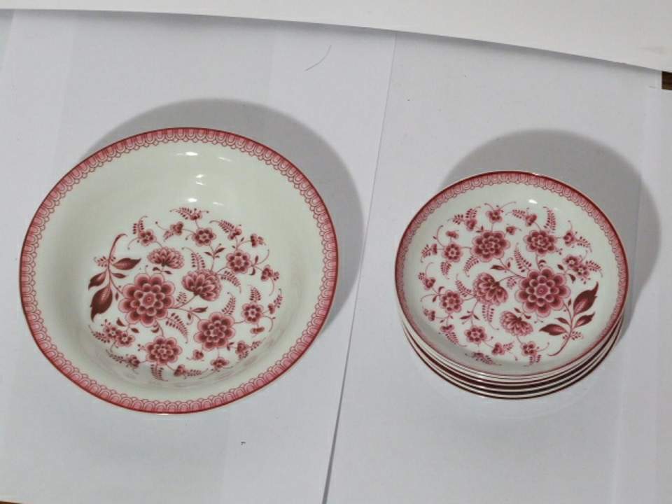 Schale mit 7 Schälchen für Apérogebäck