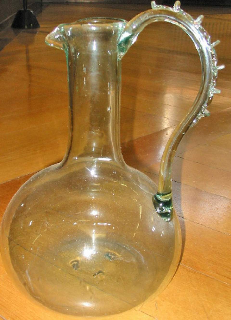 Grosser Enghalskrug, Glaskrug, Glaskaraffe, Glas