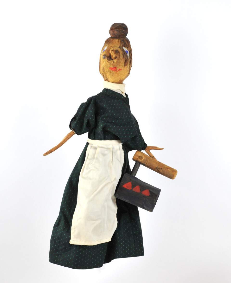 Max und Moritz sowie weitere Wurzelfiguren, Handpuppen, Stabpuppen, 