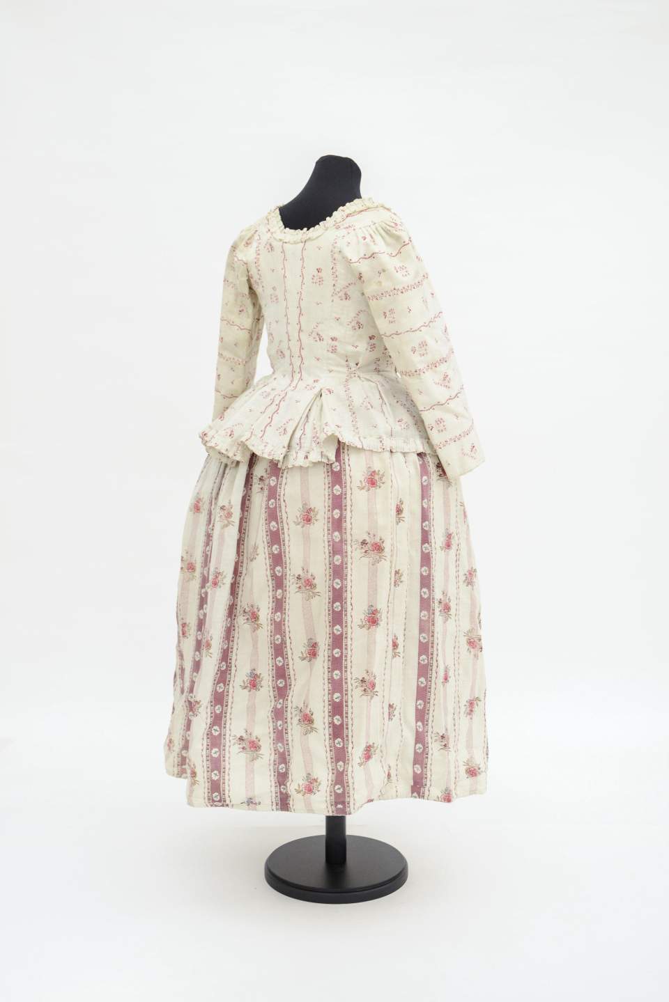 Damenrock, vermutlich zu französischer Tracht, ev. Tracht der Neuenburger Gegend