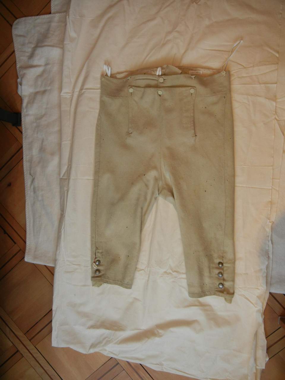 Kniehose, Culotte (zu Jacke, Herrenrock)