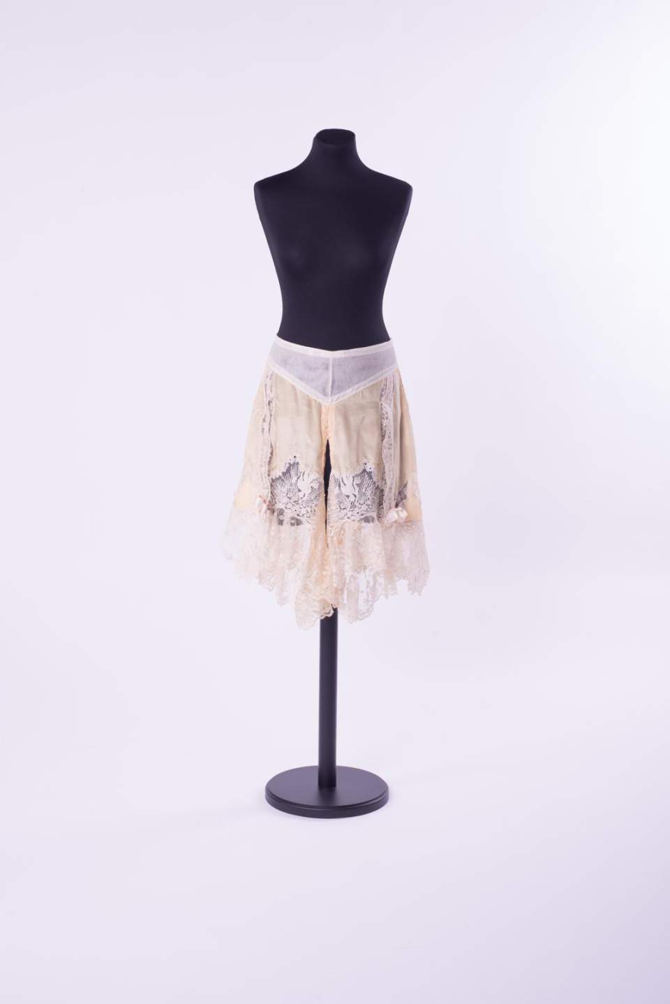 Unterhose, Dessous passend zu Nachthemd, Unterhemd