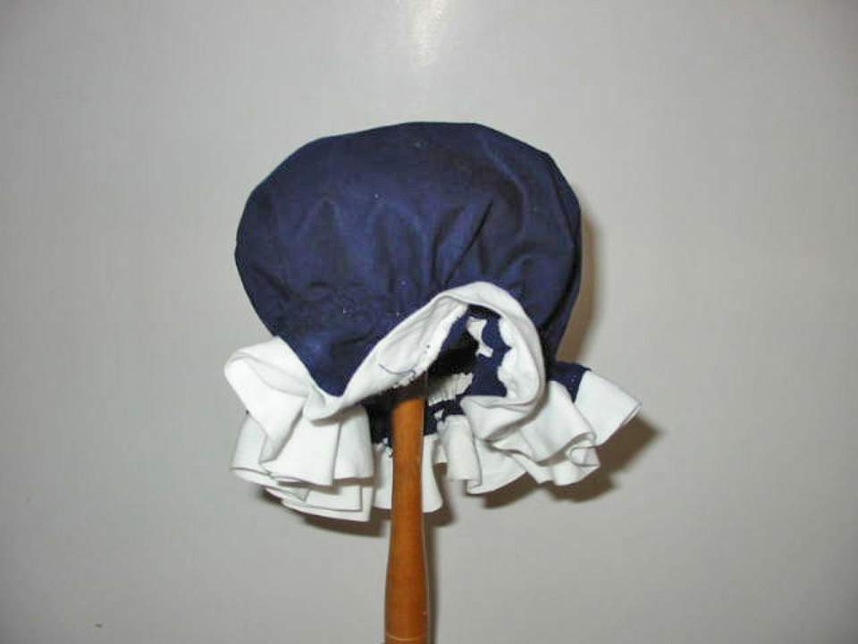 dunkelblaue Badehaube, um 1915