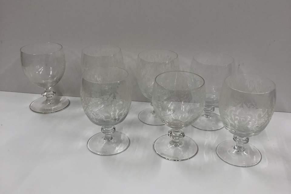 7 Glas, Weinglas, Kelchglas, Trinkglas