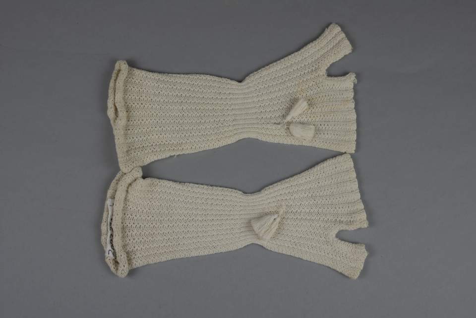 Paar Kinderhandschuhe, Halbhandschuhe