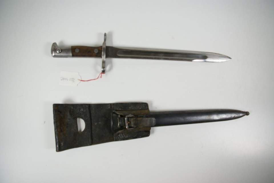 Dolchbajonett mit Scheide, eidg. Ord. 1889