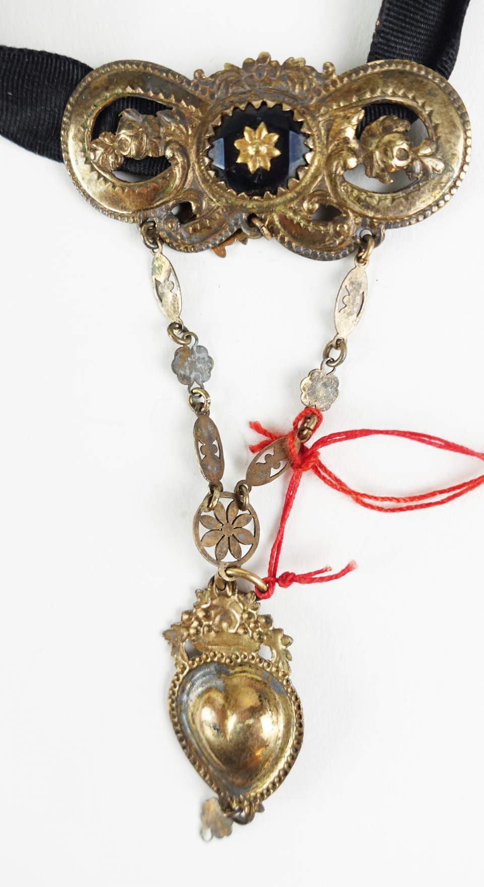 Trachtenschmuck aus dem Toggenburg (Hemberg), Halsschmuck mit Anhänger