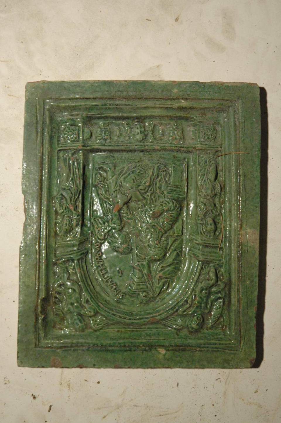 Ofenkachel, Füllkachel, grün, Evangelist Mathäus