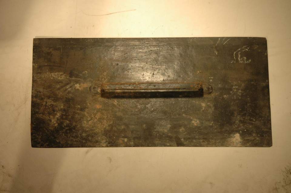 Metalldeckel von Ofentüre?