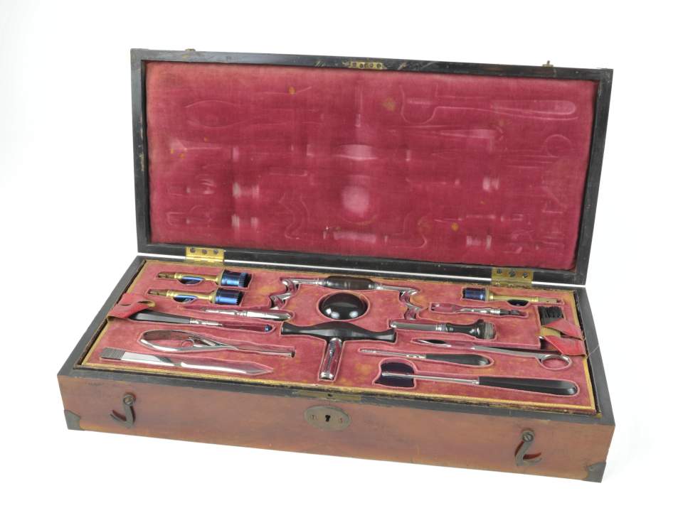 Amputations- und Trepanationsapparat, Chirurgie