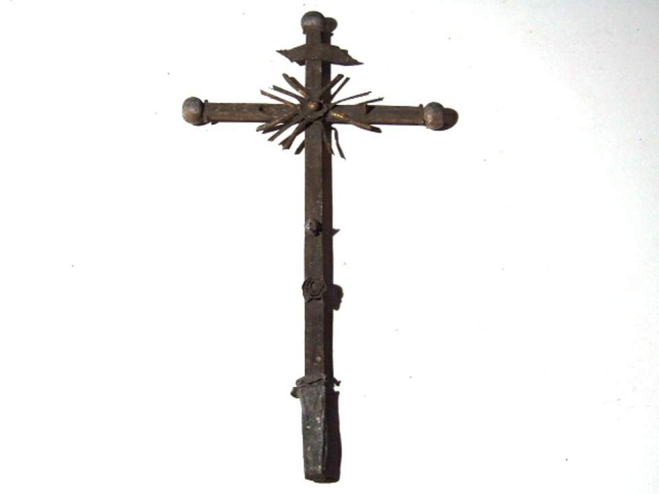 Grabkreuz (Fragment)