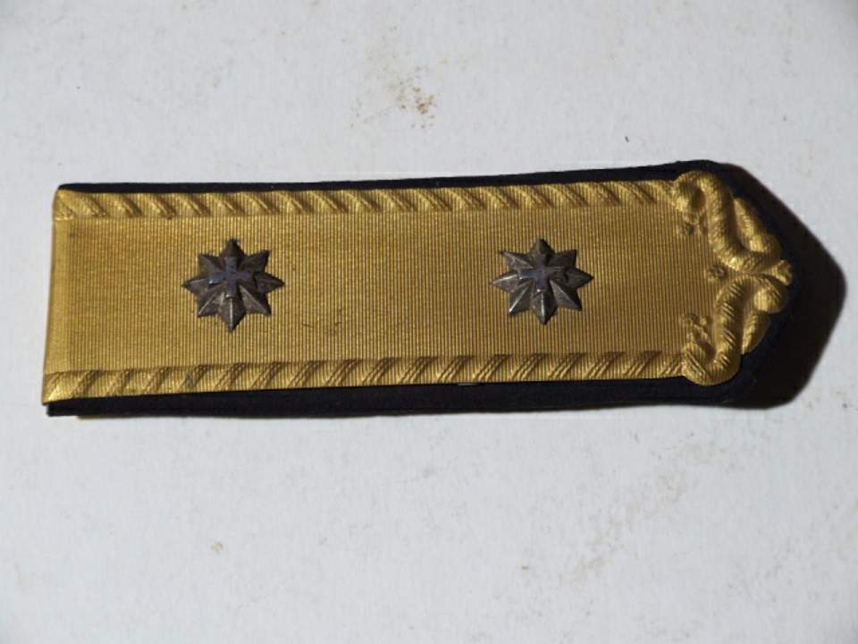 Achselklappe
