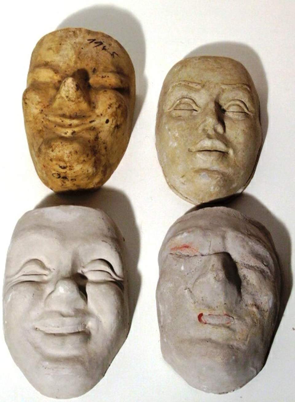 4 Gipsformen für Masken