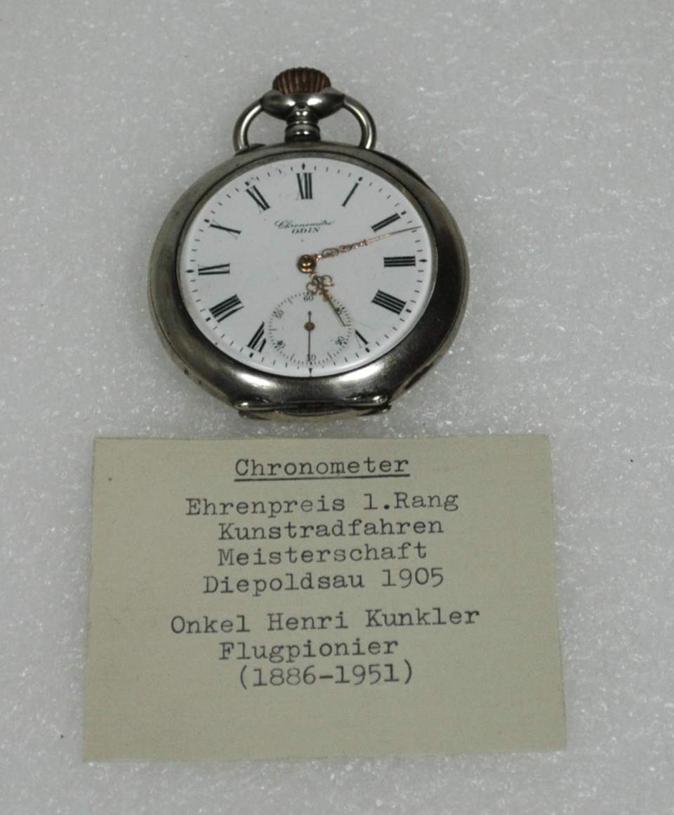 Chronometer des Flugpioniers Henri Kunkler, Taschenuhr, Ehrenpreis