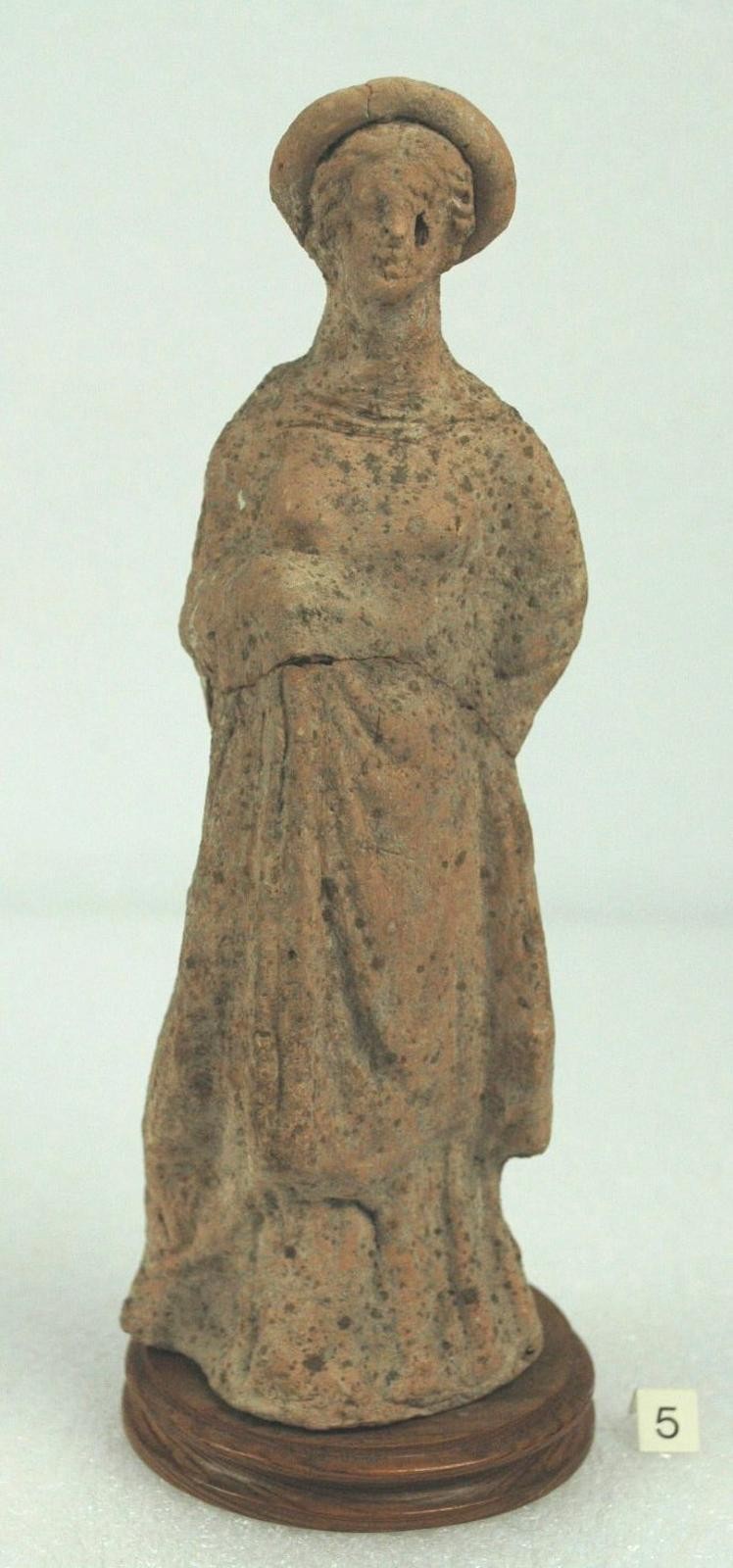 Weibliche Statuette