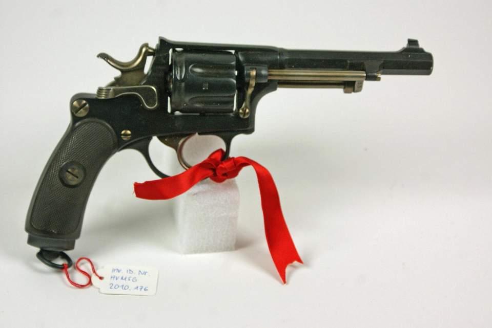 Revolver