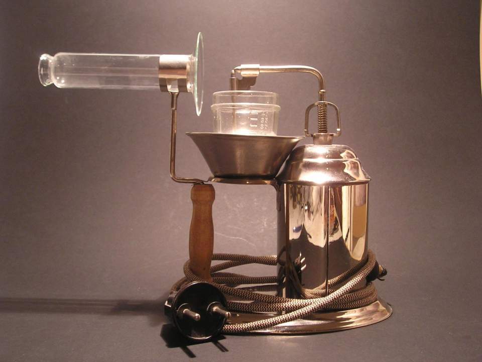 Elektrischer Inhalator