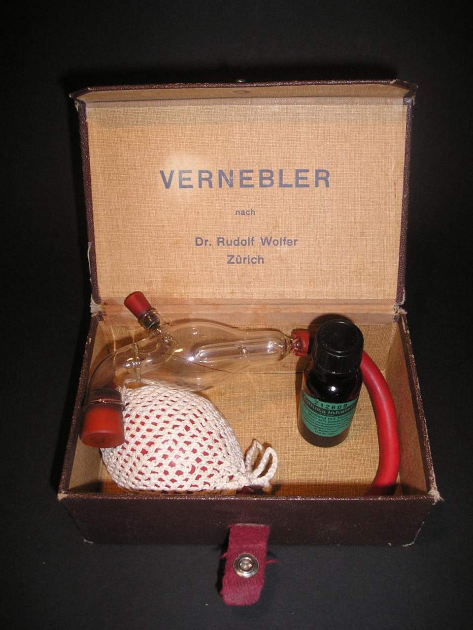 Inhalator 'Vernebler' nach Dr. Rudolf Wolfer