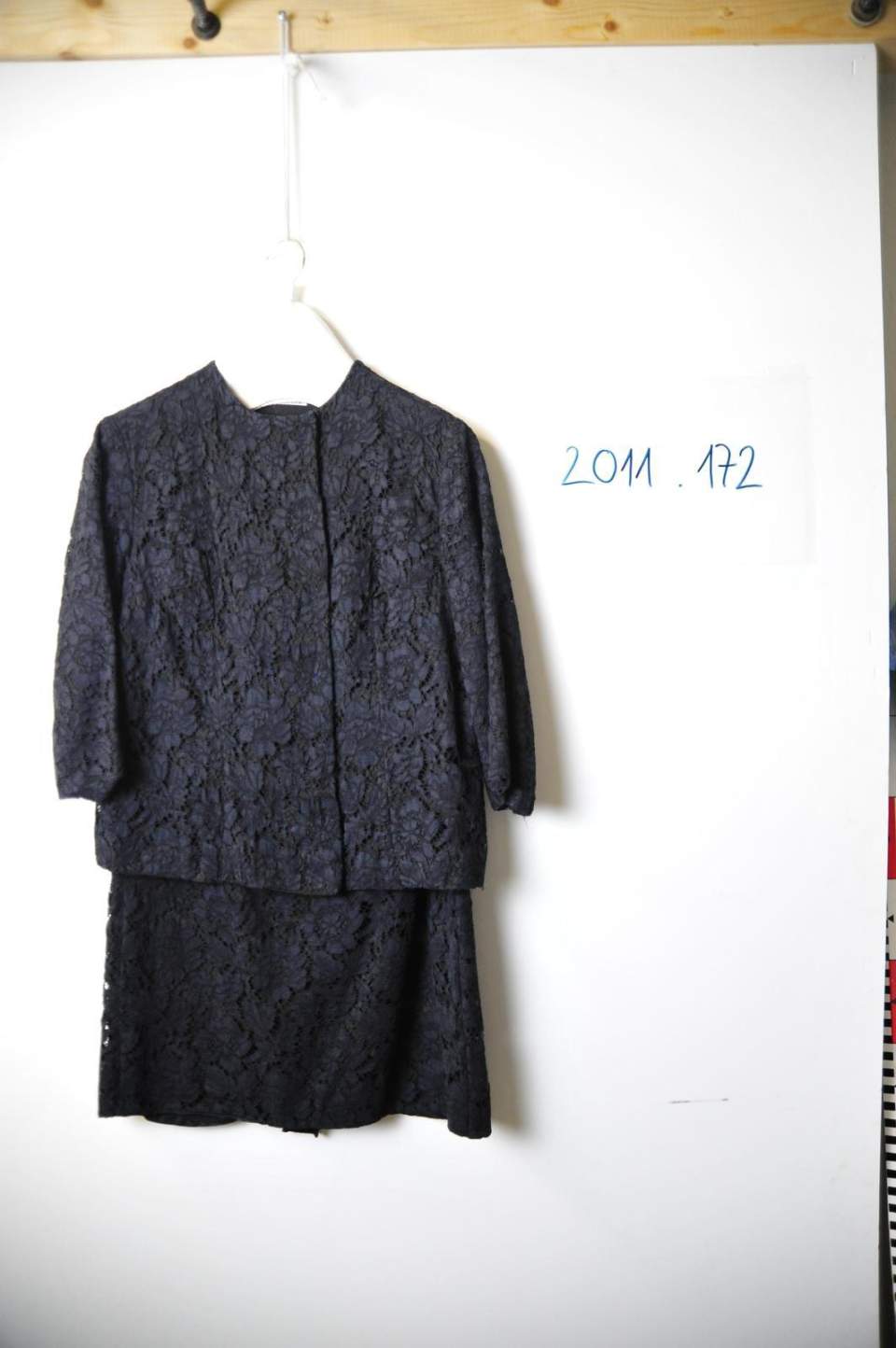 Damenkleid, Kostüm, Zweiteiler mit Jacke und Jupe