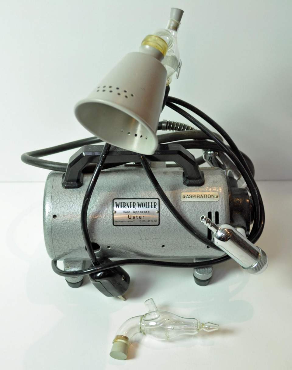 Elektrischer Inhalator
