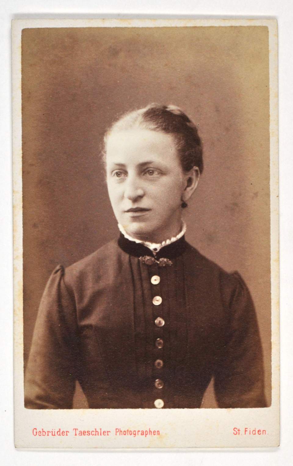 Fotografie Porträt Louise Früh - Fröhlich