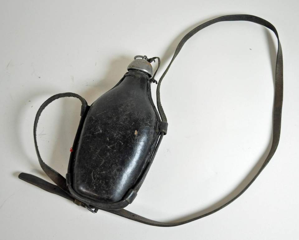 Feldflasche für die Infanterie, Modell 1881
