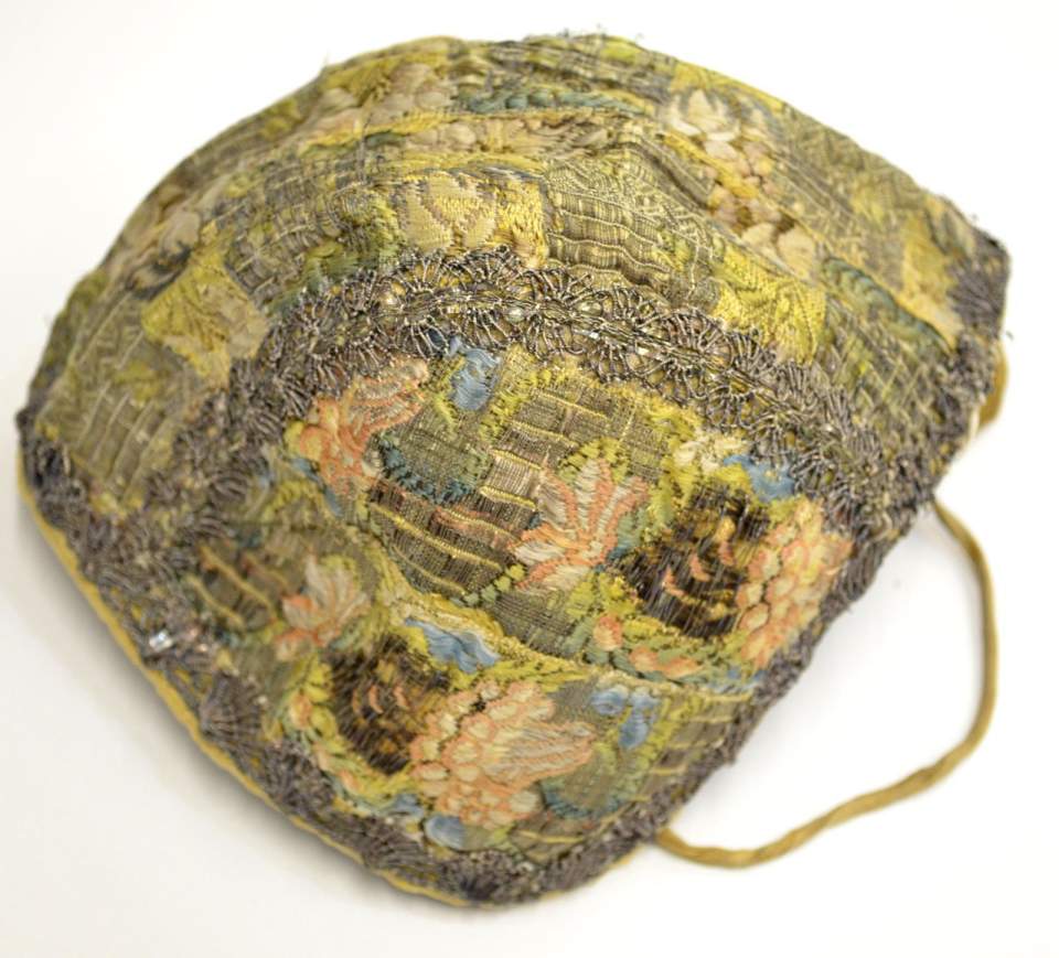 Haube, Kinderhäubchen