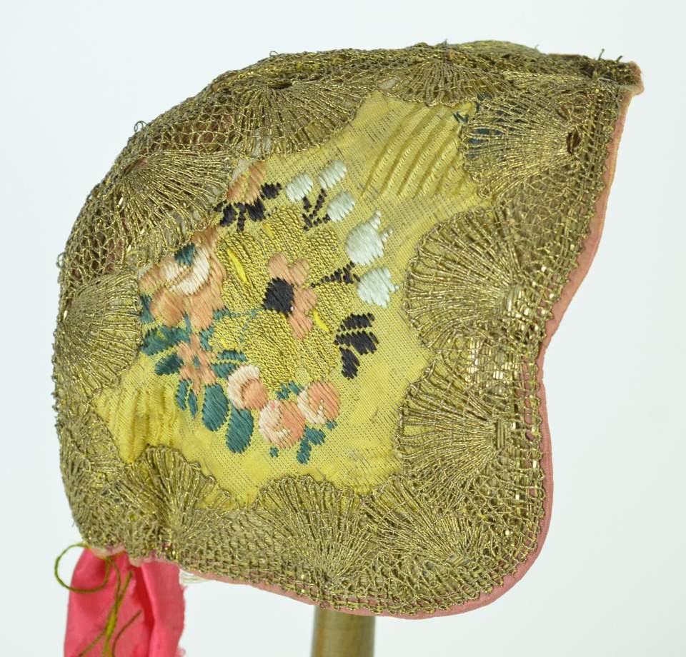 Haube, Kinderhäubchen