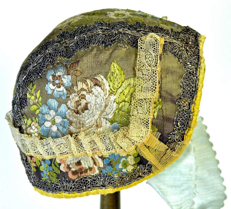Haube, Kinderhäubchen
