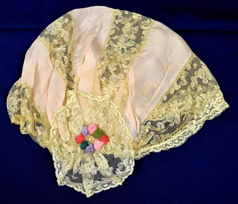 Damenhaube