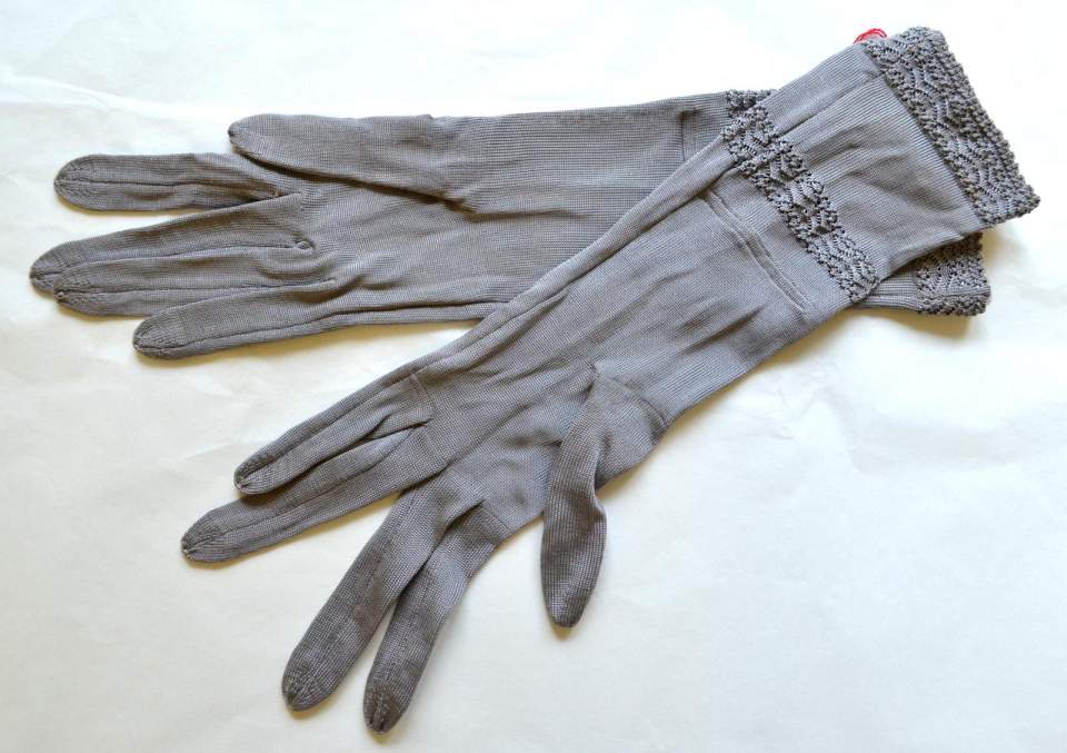 2 Paar Damenhandschuhe, Handschuhe