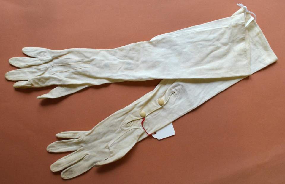 1 Paar Damenhandschuhe, Handschuhe