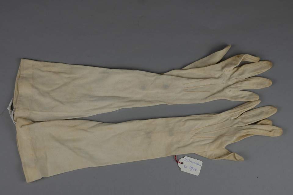 1 Paar Damenhandschuhe, Handschuhe