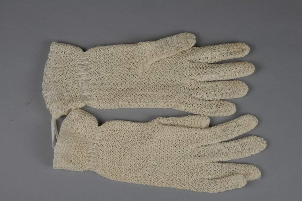 1 Paar Damenhandschuhe, Handschuhe