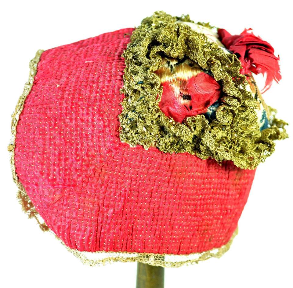 Haube Kinderhäubchen