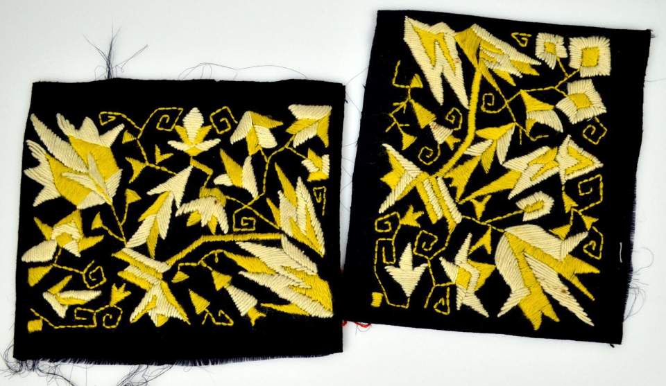 2 Taschen, bestickt